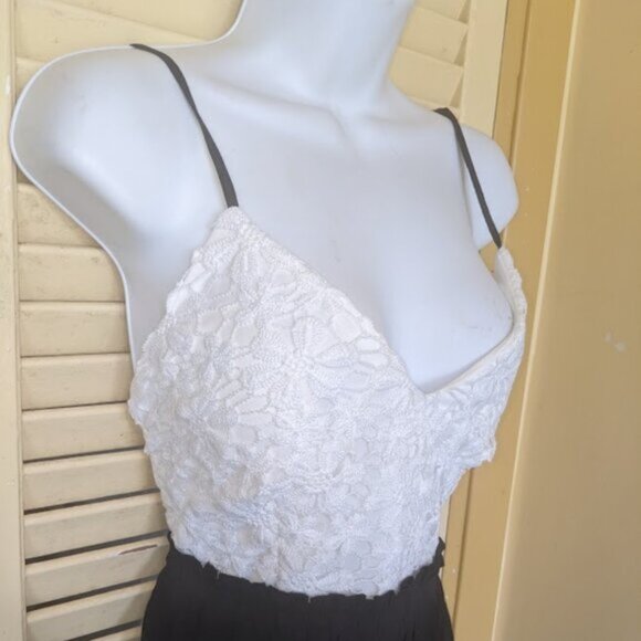 White Black Maxi Lenght Evening Dress Size Small NEW NWT - Picture 5 of 5